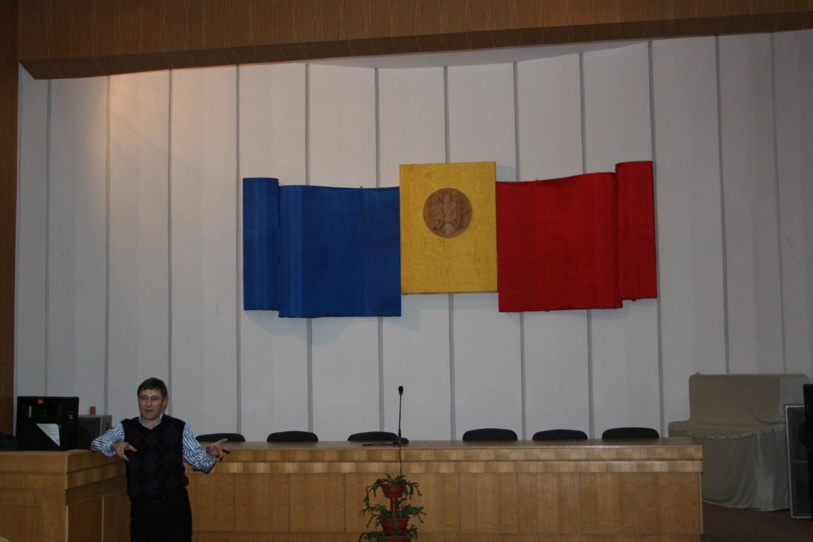 [IMG_2700.JPG]