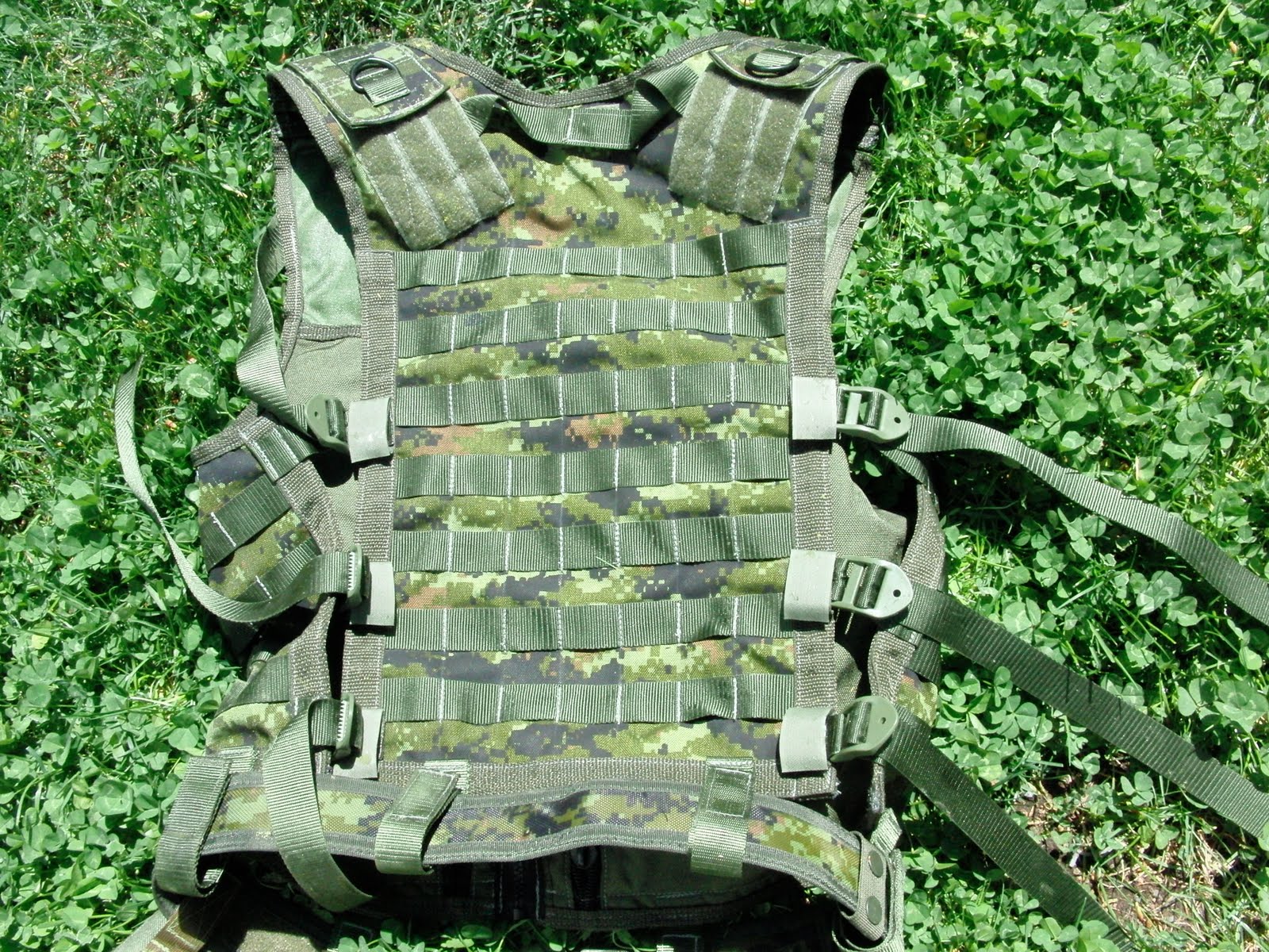 Grey Ops Tiger Tactical Cadpat Tactical Vest Review Gear Week