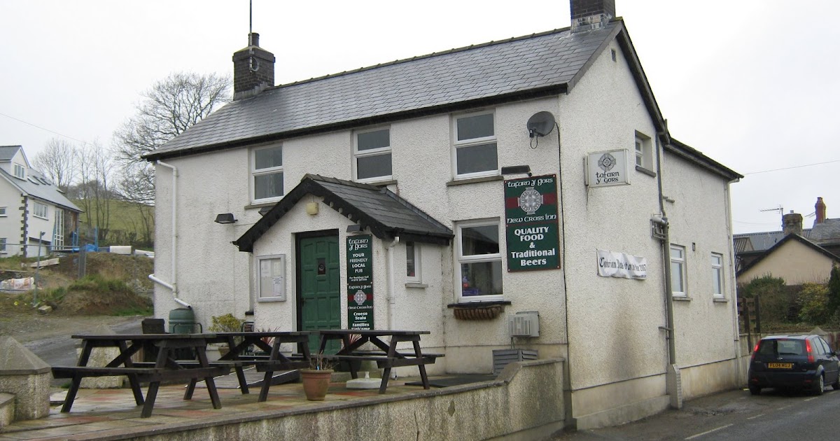 Aberystwyth Pubs Guide New Cross Tafarn y Gors/New Cross Inn
