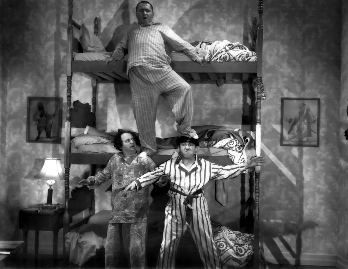 http://4.bp.blogspot.com/_KKDnGVCisFs/TS42fPjFEQI/AAAAAAAAHfM/SsS9LG6d9hQ/s1280/Annex+-+Three+Stooges%252C+The_07.jpg