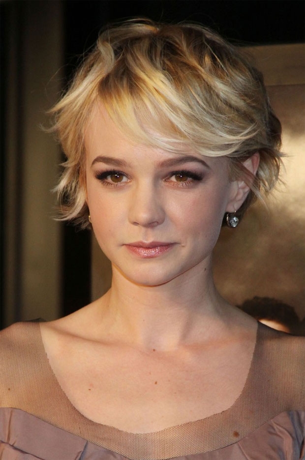 Carey Mulligan with cropped hair and bangs