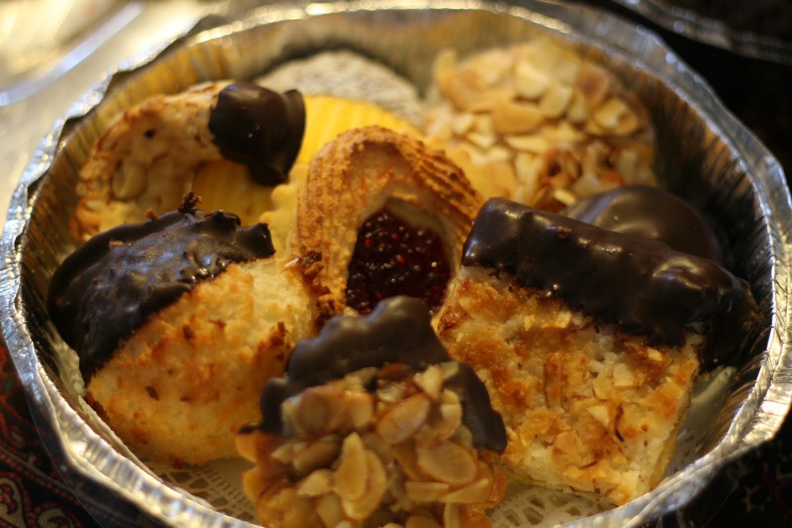 The Solvang Bakery & Gingerbread Company: Holiday Cookies to Order Now