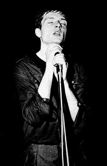 [Ian-Curtis-01.jpg]