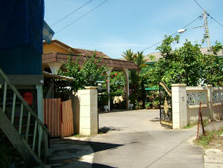 nik yae's house