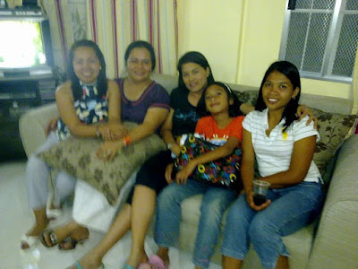 The wives: Joy Diez, Eleanor Deposa, Maela Babate, Liza Siao