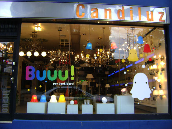 Vidriera Buuu!