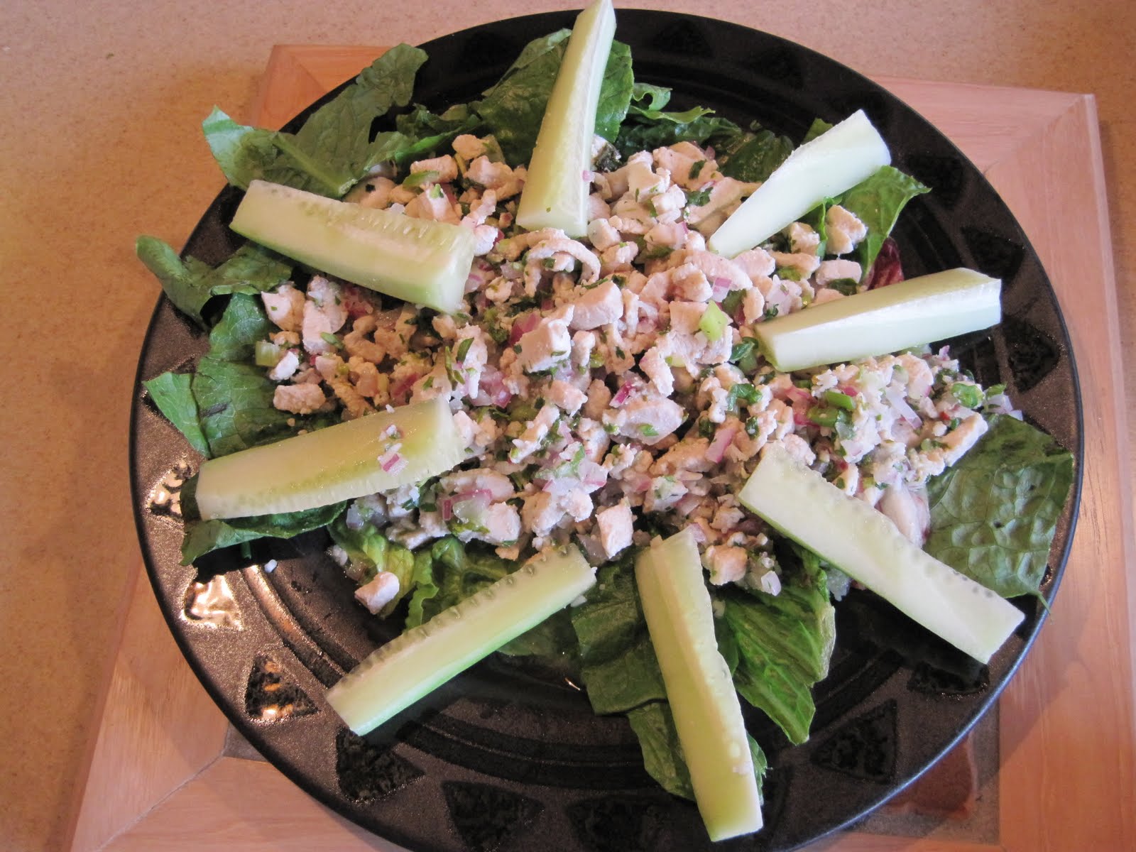 [larb.JPG]
