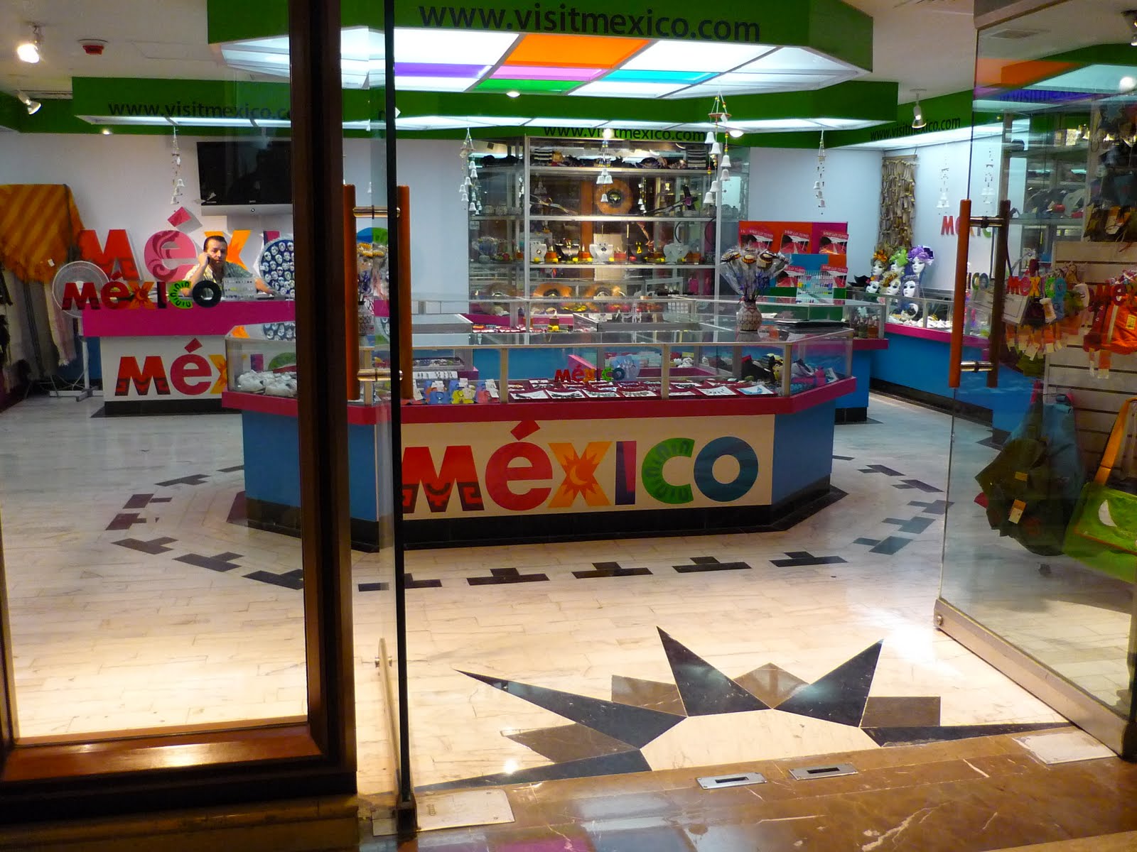 [P1000113.JPG]