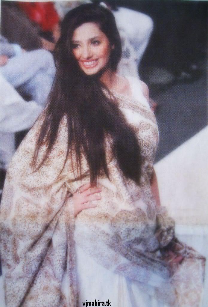 Vj Mahira Khan