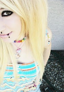 Stylish Cool Emo Girls Stylish Cool Emo Girls