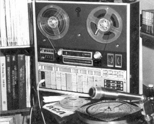 [a_Radio_Jackie_Tape_Recorder.sized.jpg]
