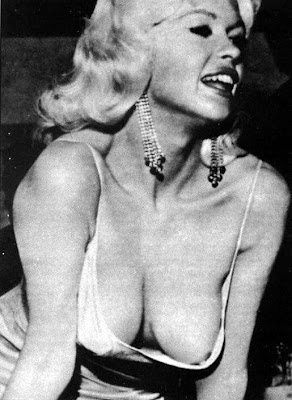 MUERTES EXTRAÑAS DE ARTISTAS FAMOSOS Jayne_mansfield_oops