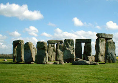 Top 10 Mysterious World Landmarks