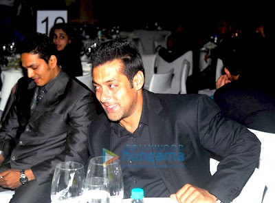 Salman Khan at Mumbai International Cyclothon pics