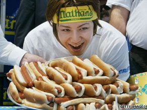 nathan s hot dog eating contest 2009, nathan s hot dog eating contest, hot dog eating contest, 2009 hot dog eating contest, joey chestnut