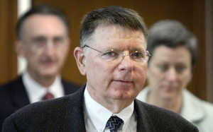 [77-032309tiller_mh1.embedded.prod_affiliate.81.jpg]