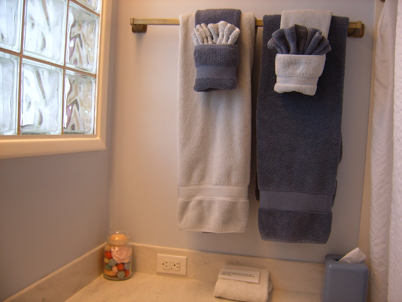 [RoseBathTowels.jpg]