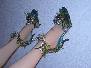 [peacock+shoes.jpg]