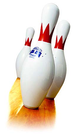 [bowling+pins+leaning+right.jpg]
