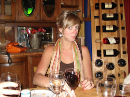 Lorena y su vino
