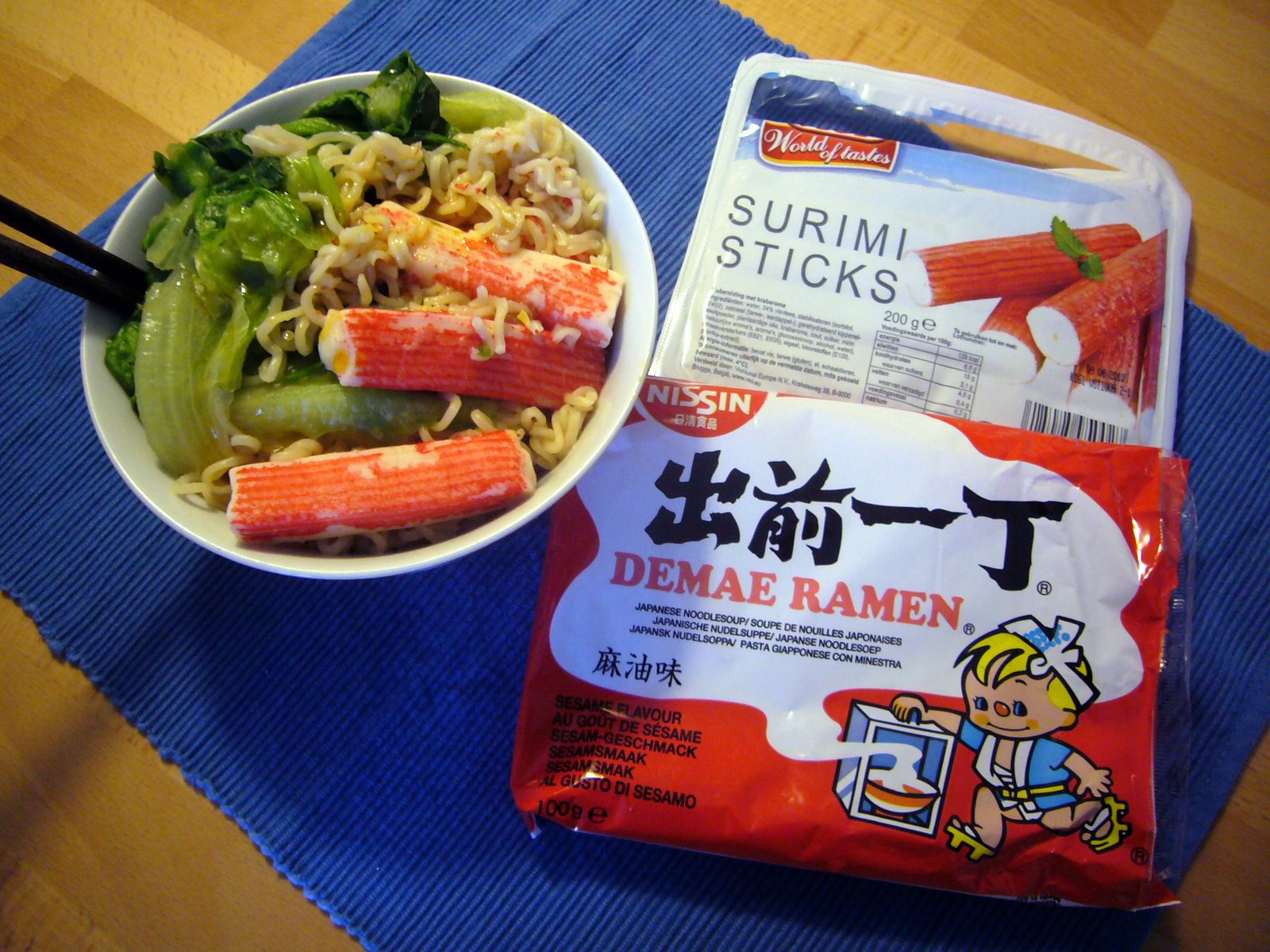 The Cantonese Cookbook 自己煮廣東菜 Instant noodle with Surimi 蟹柳公仔麵