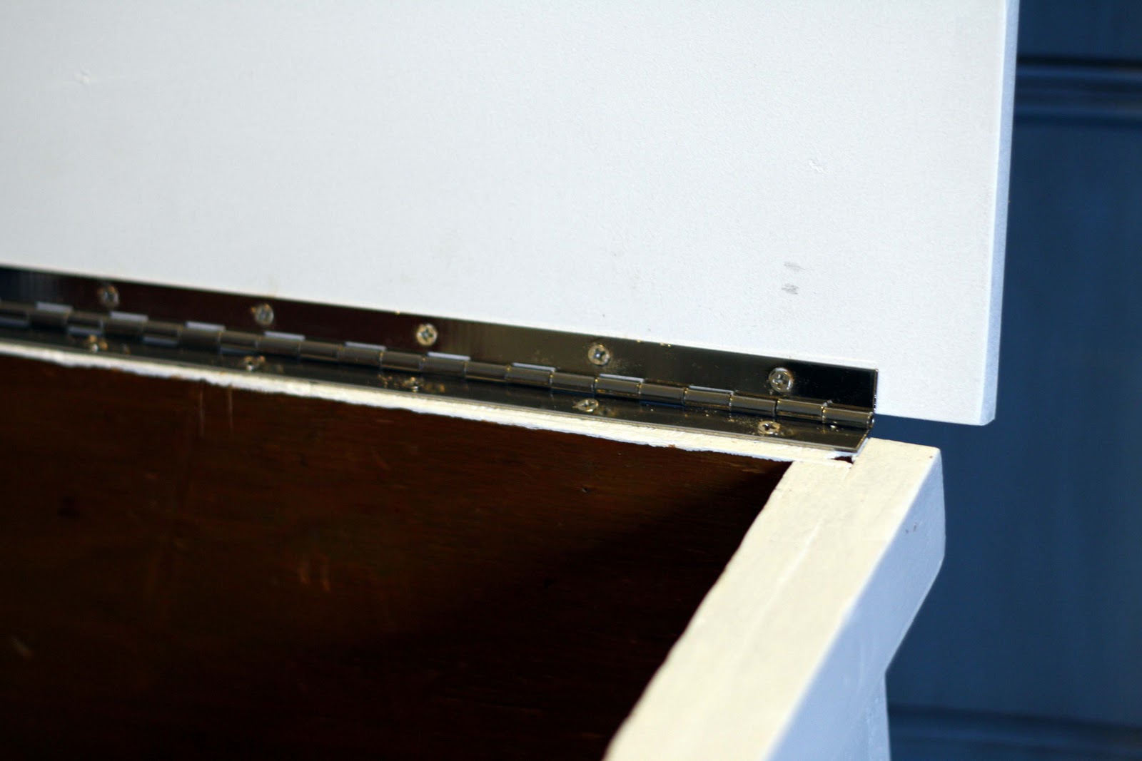 Install Piano Hinge Toy Box Wow Blog