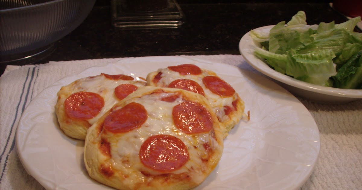 The Vintage Kitten's Kitchen Pillsbury Mini Pizzas...improvised.