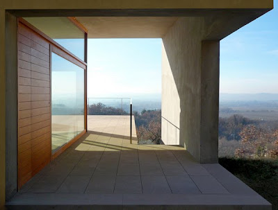 Observatory House in Deruta by Alessandro Bulletti