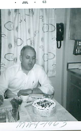 [Dad+and+birthday+cake,+1963.jpg]