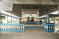 pintu masuk...