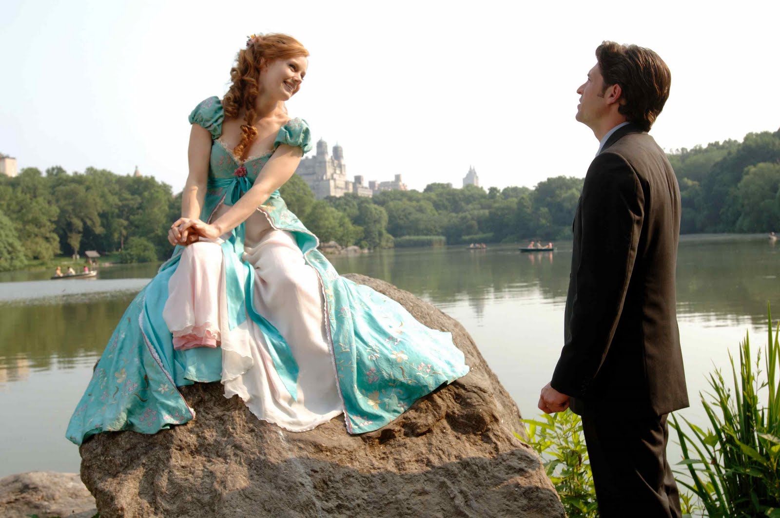 http://4.bp.blogspot.com/_KzzmyBzkMbE/S8B1o8c6uyI/AAAAAAAAAO8/tL5bj8HX8R8/s1600/2007_enchanted_035.jpg