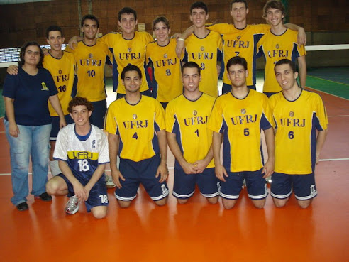 UFRJ 3 X 0 Paraíba do Sul_3° jogo pelo returno do Estadual 2008.