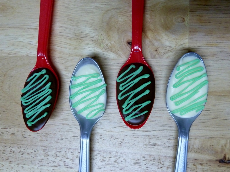 Chocolate and white chocolate dippy spoons with mint chocolate drizzle.