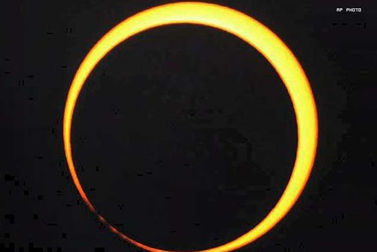 [solar+eclipse+15+jan+2010+(2)-783384.jpg]