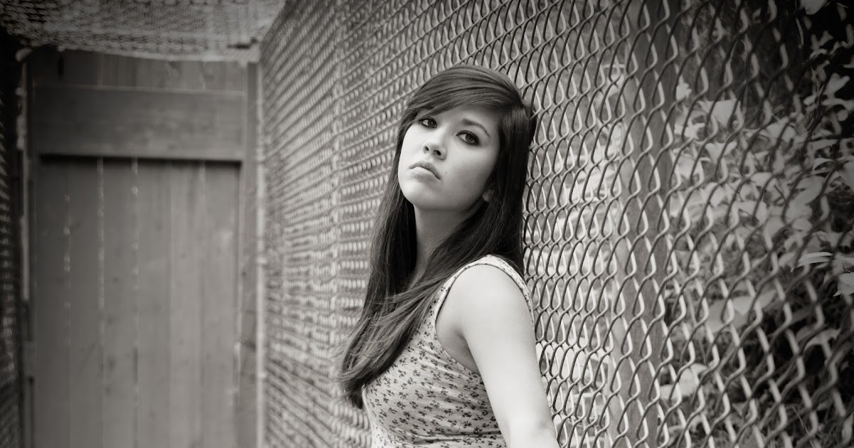 Living Happy & Healthy 365: The Secret to Hollywood&rsquo;s Sexiest Brunettes