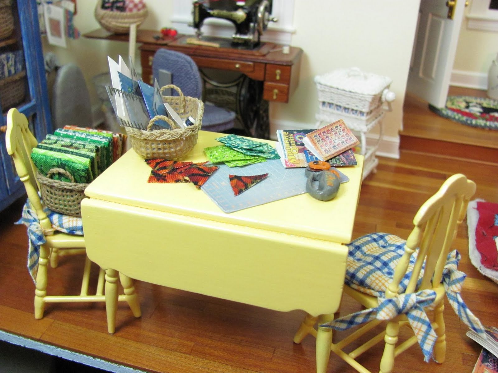 Dollhouse Miniature Furniture Tutorials 1 inch minis Quilt Cottage