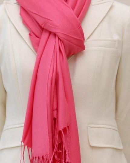 [pink+scarf+classy+wedding.jpg]