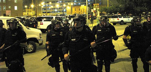 [riot2.jpg]