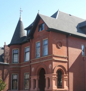 [carnahan+house.jpg]