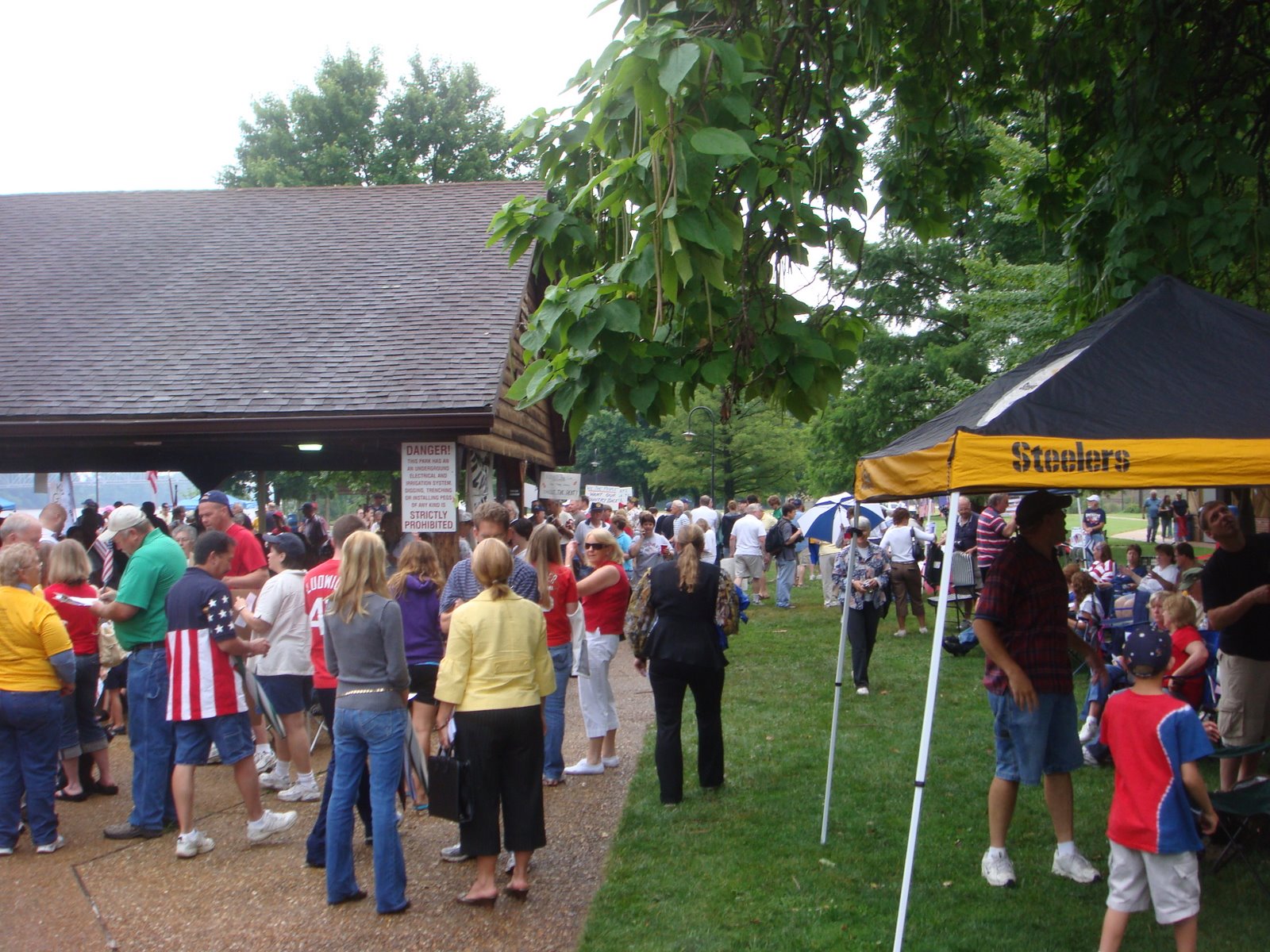 [4th+of+July+Tea+Party+005.JPG]