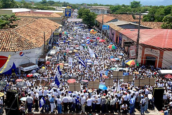 [honduras+protest.jpg]