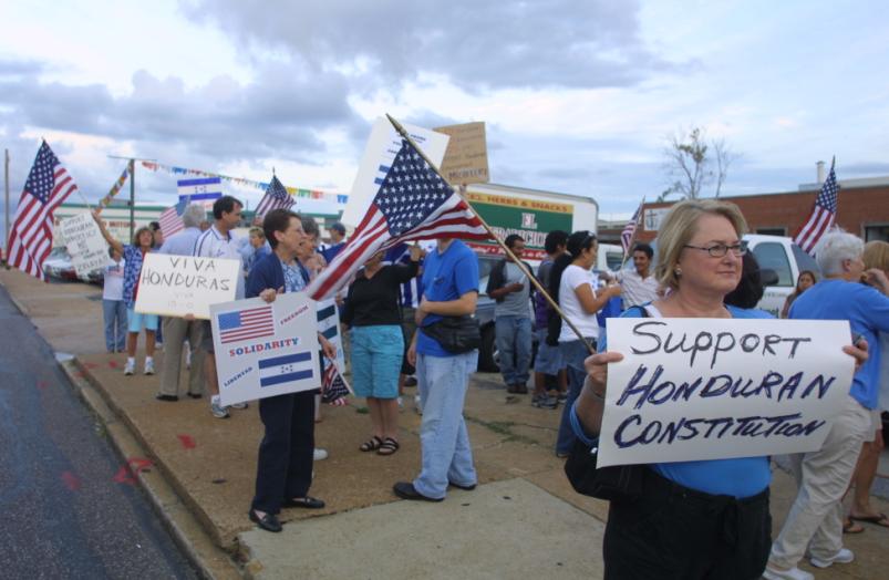 [honduran+rally+3.JPG]