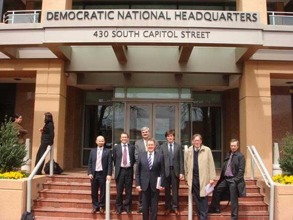 [dnc+socialists.jpg]