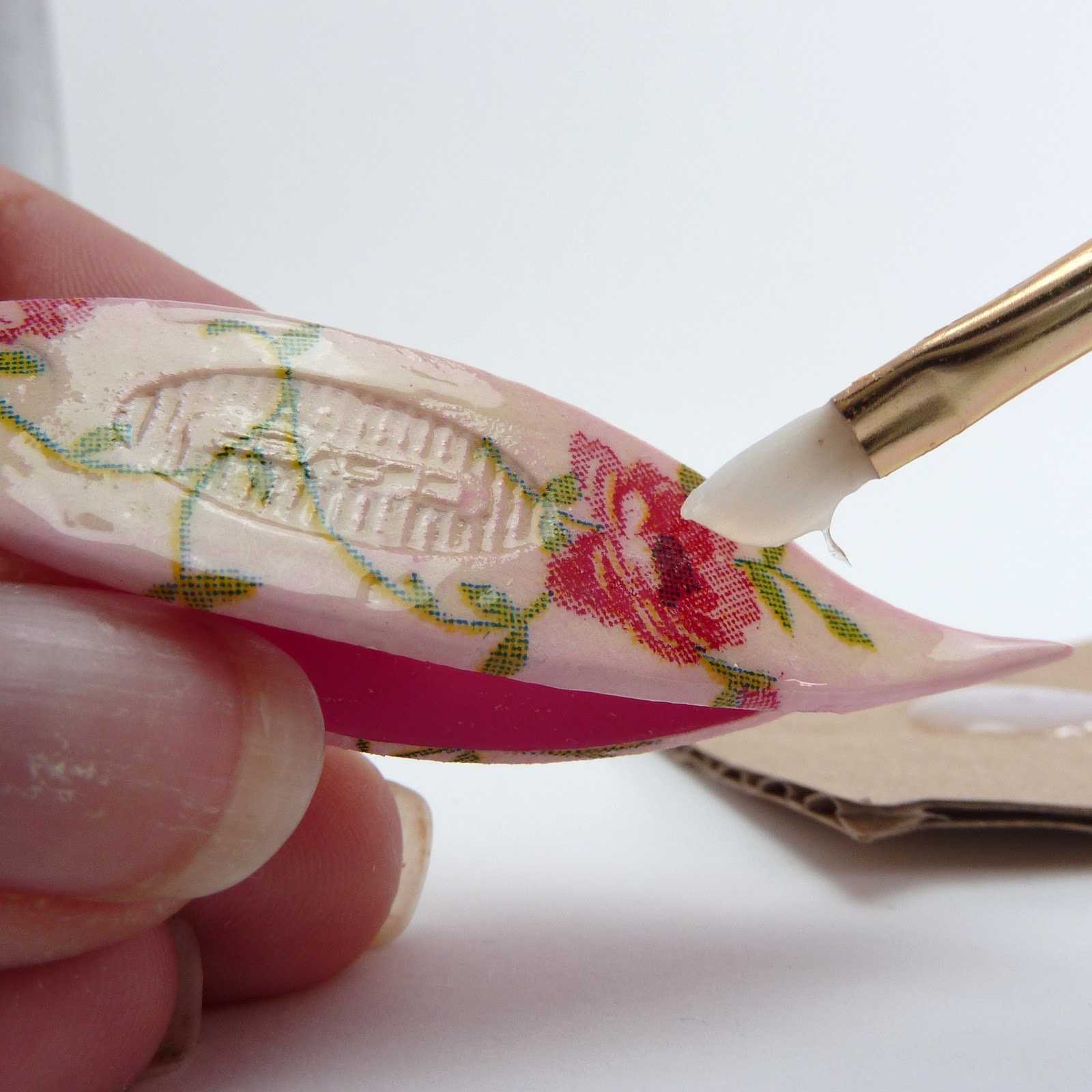 Decoromana How to decoupage a tatting shuttle? Tutorial