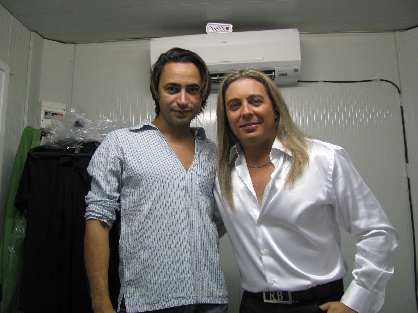 [IMG_4695.JPG]