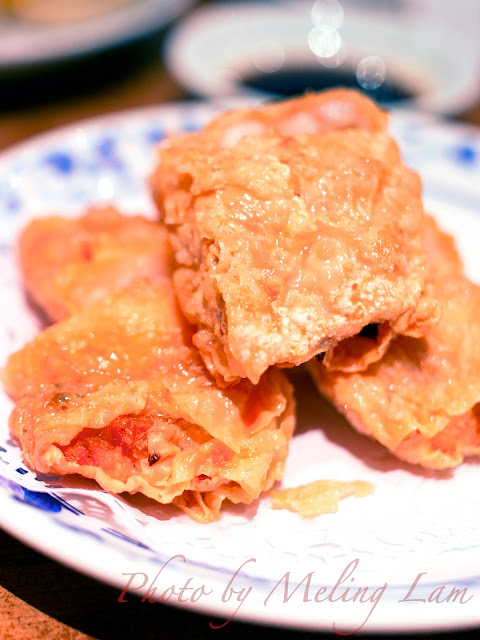 海港城 廣東茶居 夜茶 小菜 蔥油雞 點心 小排骨 豬手 雪糕紅豆冰 鮮竹卷 梅菜扒芥蘭 斑腩煲 海鮮炒麵 卷蛋糕 菠蘿叉燒包