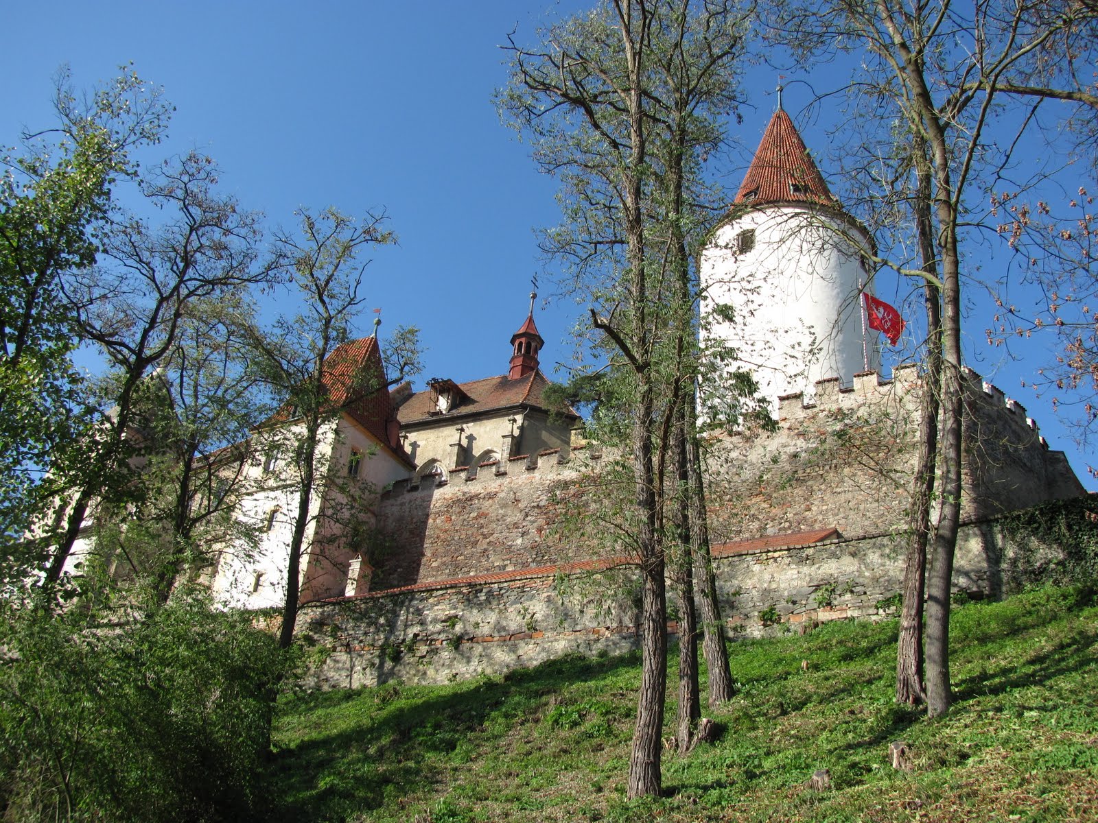 Abroad In The Czech Republic K ivokl t Castle Revisited