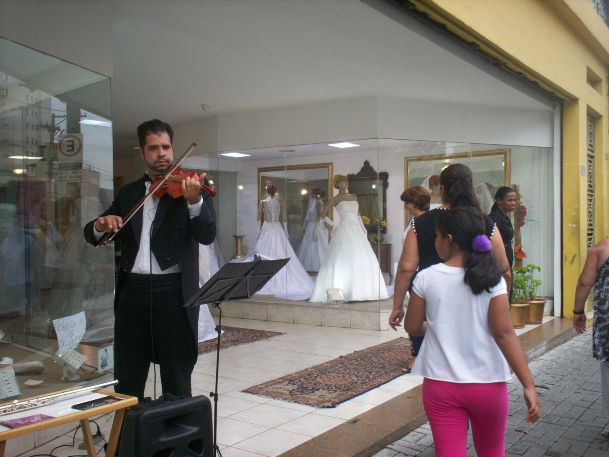rua das noivas na luz