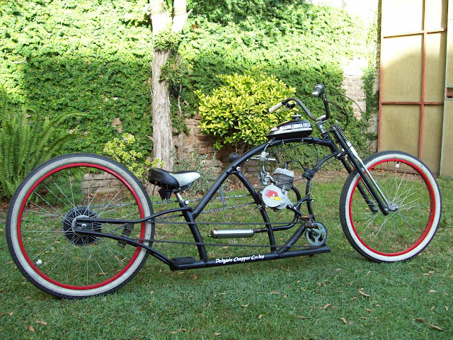 Kustom Kruiser con motor