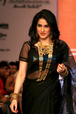 Sagarika Ghatge photos